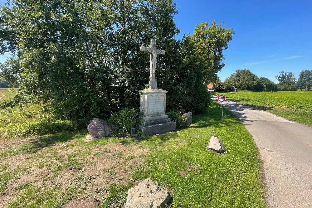 War Memorial Gemenkrückling #1