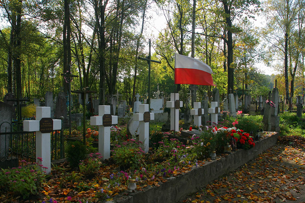Poolse Oorlogsgraven Balianienty