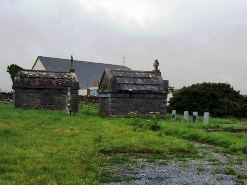 Commonwealth War Graves Miltown Malbay Church of Ireland Churchyard