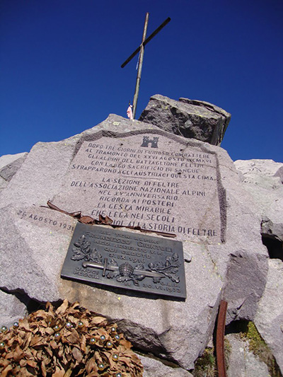 Monument Monte Cauriol