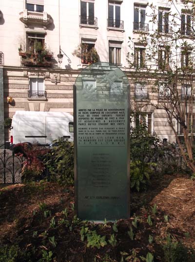 Monument Joodse Kinderen Square Louvois