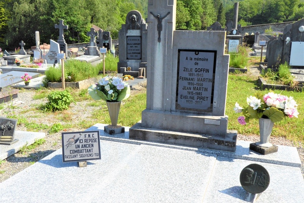 Belgian Graves Veterans Alle-sur-Semois