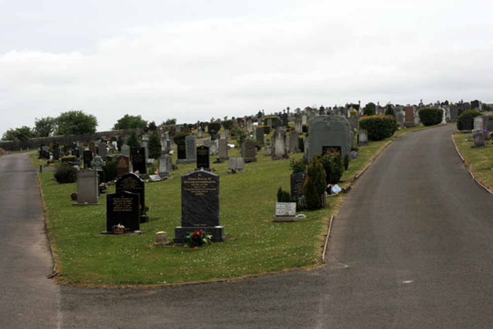 Commonwealth War Graves St. Drostan's Cemetery