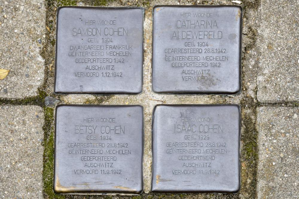 Stolpersteine Oudedonklaan 97