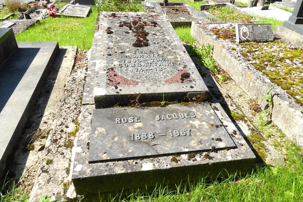 Belgian Graves Veterans Nismes #4