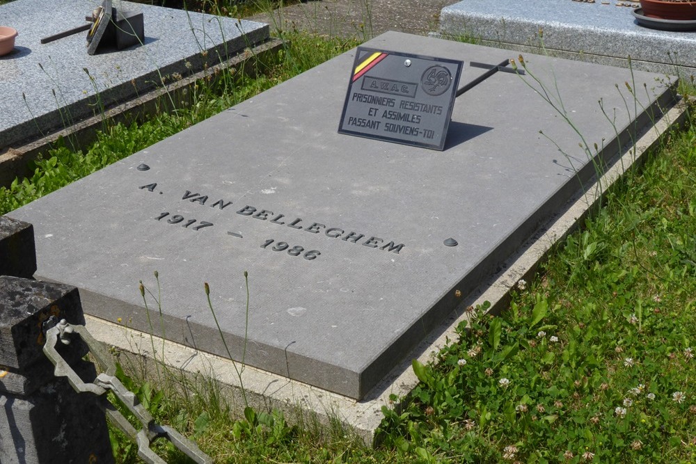 Belgian Graves Veterans Olloy-sur-Viroin #5