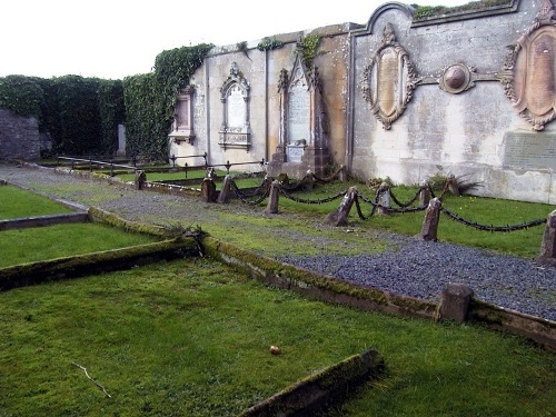 Commonwealth War Grave Selkirk Parish Churchyard