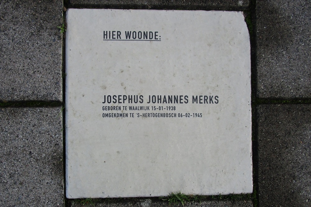 Memorial Stone Stijn Streuvelsstraat 3