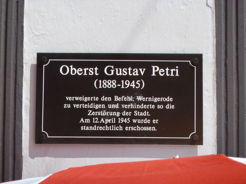 Gedenkteken Oberst Gustav Petri