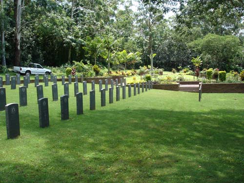 Commonwealth War Graves Hillary Cemetery