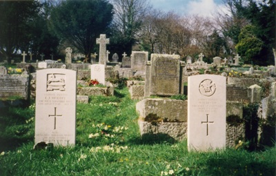 Commonwealth War Graves St. Kenwyn Churchyard