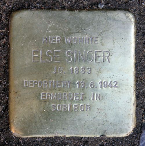 Stolpersteine Livländische Straße 20 #2