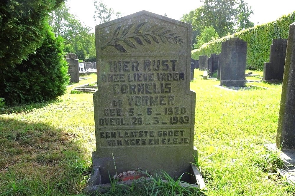 Dutch War Graves Hendrik Ido Ambacht #4