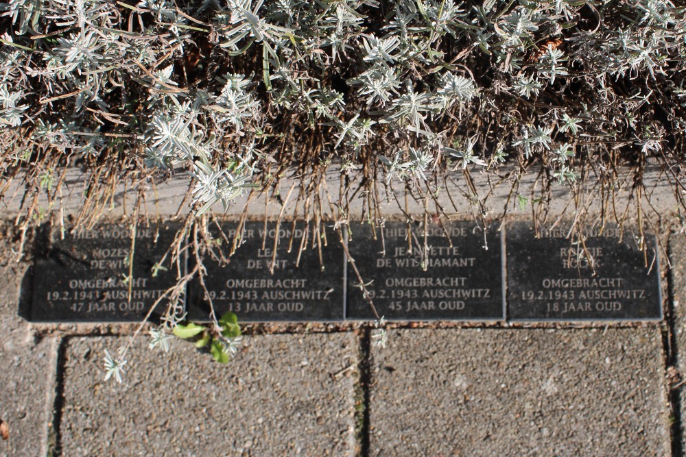 Memorial Stones Zutphensestraat 189 #1