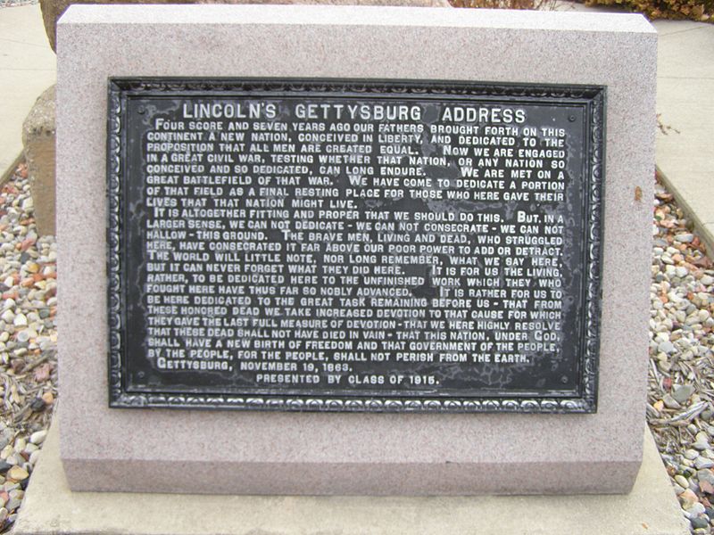 Monument Lincolns Gettysburg Address