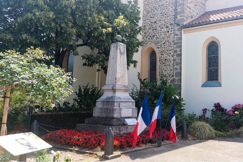 Oorlogsmonument Chamboeuf #1