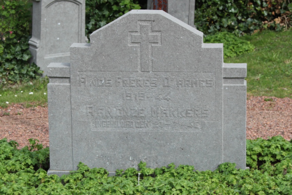 Memorial Veterans Sint-Pieters-Leeuw Cemetery #2