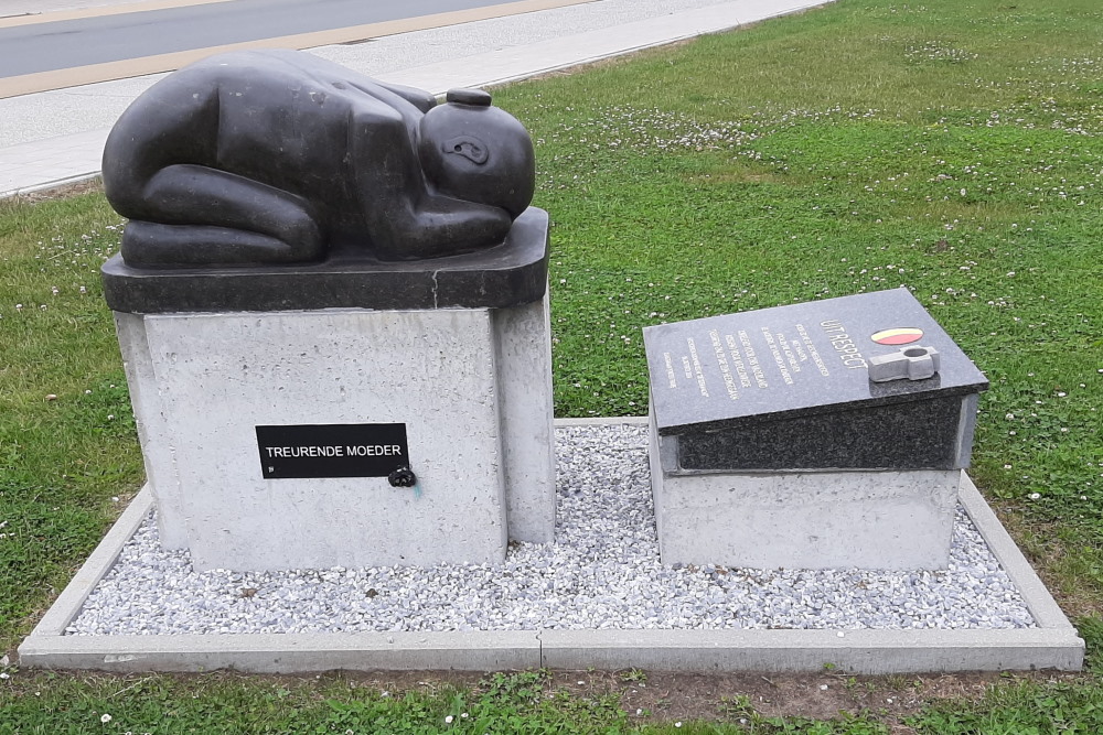 Sculpture 'Grieving Mother' Belgian War Cemetery Keiem