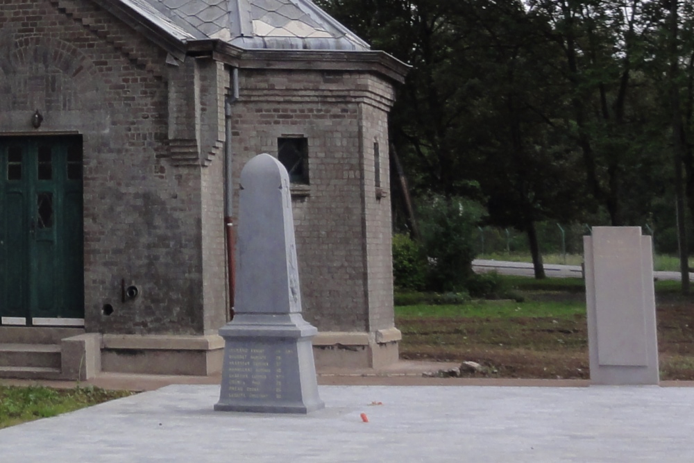 War Memorial Boussois #2