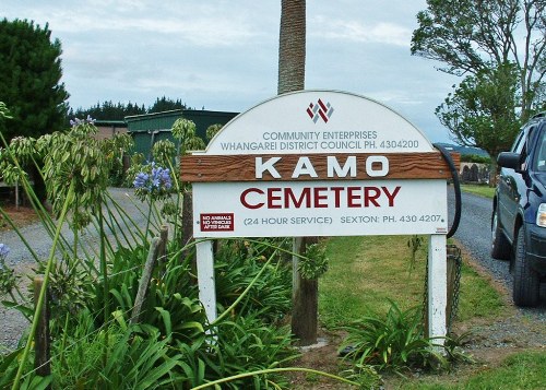 Commonwealth War Graves Kamo Public Cemetery