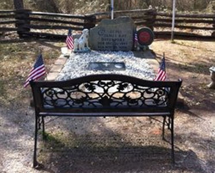 American War Grave Davenport Family Cemetery