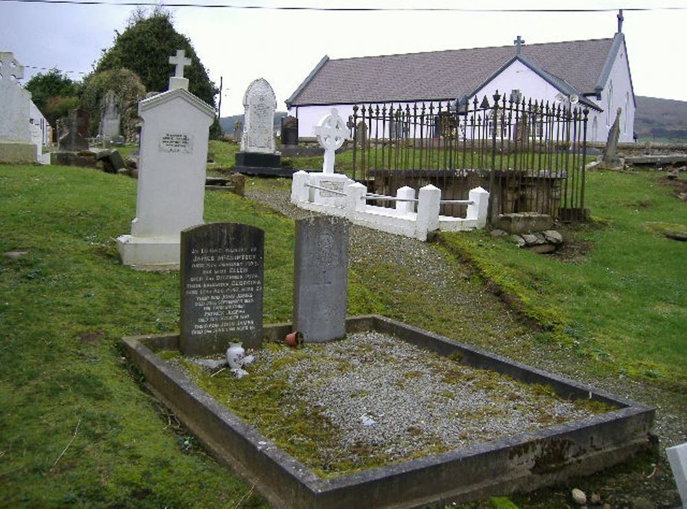 Commonwealth War Grave Iskaheen Catholic Cemetery