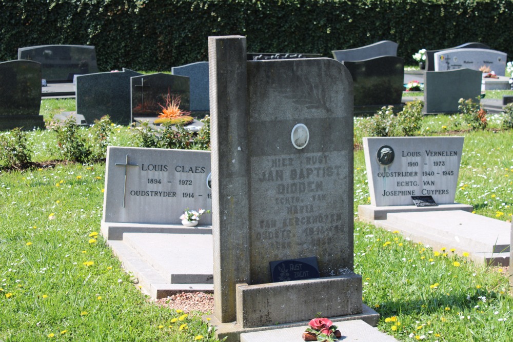 Belgian Graves Veterans Averbode