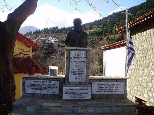 Monument Aris Velouchiotis Kaloskopi