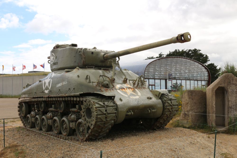M4A1(76)W Sherman Tank Utah Beach