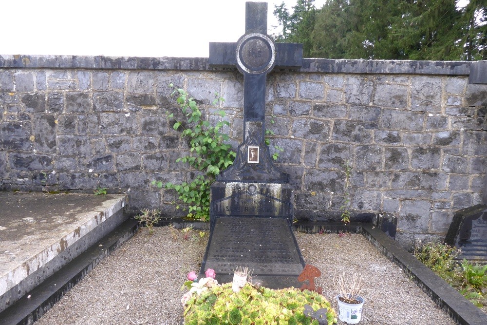 Belgian War Graves Philippeville #2