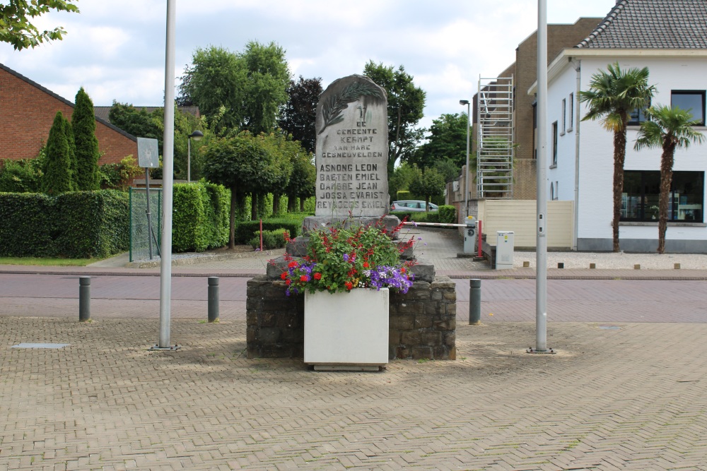 Oorlogsmonument Kermt #1