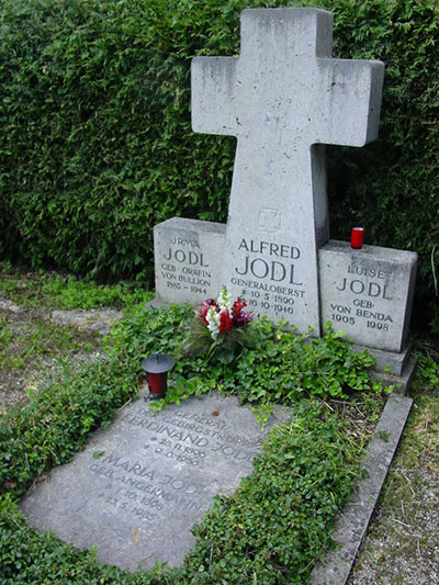 Symbolic Grave Alfred Jodl