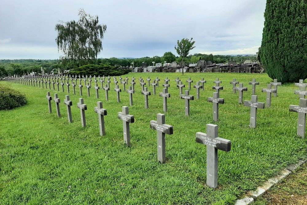 Duitse Oorlogsgraven Louyat Limoges