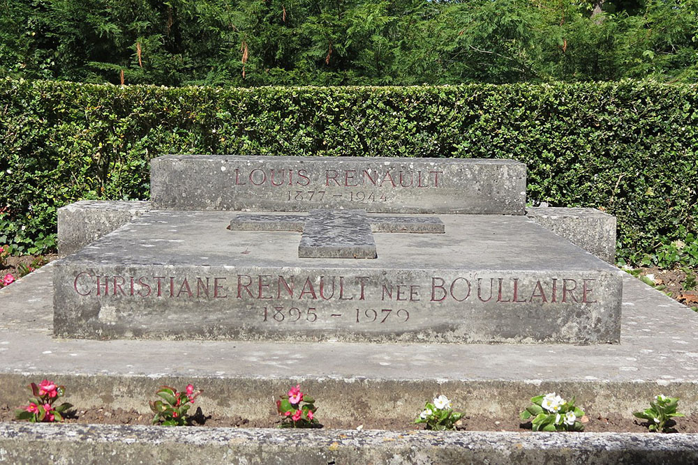 Grave Louis Renault