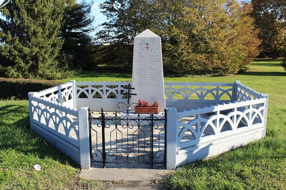 Monument Slachtoffers Bevrijding Saint-Cyr-sur-Menthon