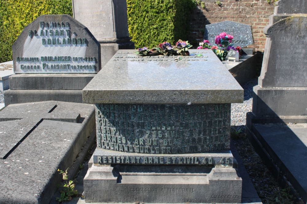 Belgian Graves Veterans Montrul-sur-Haine