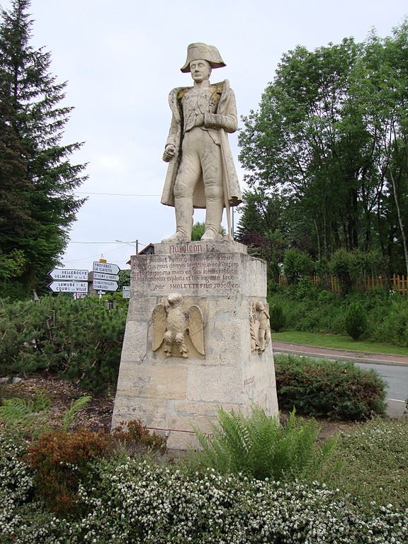 Statue of Napoleon Bonaparte