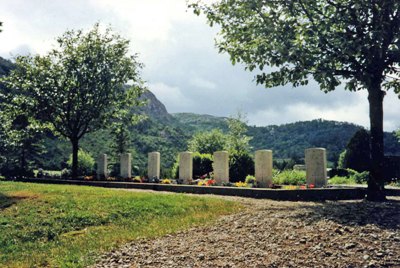 Oorlogsgraven van het Gemenebest Helleland
