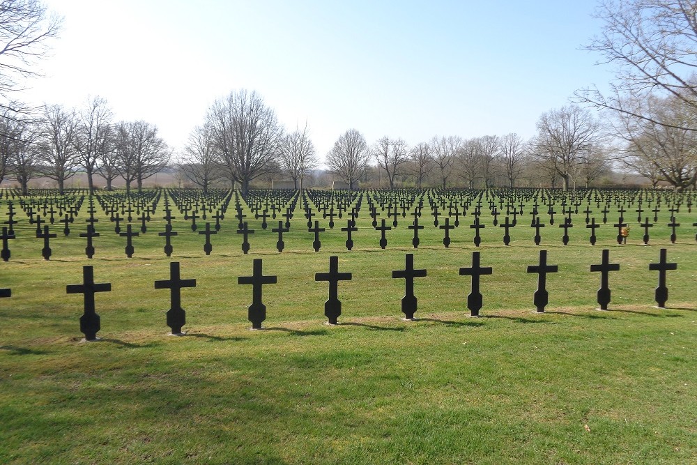 German War Cemetery Fort-de-Malmaison