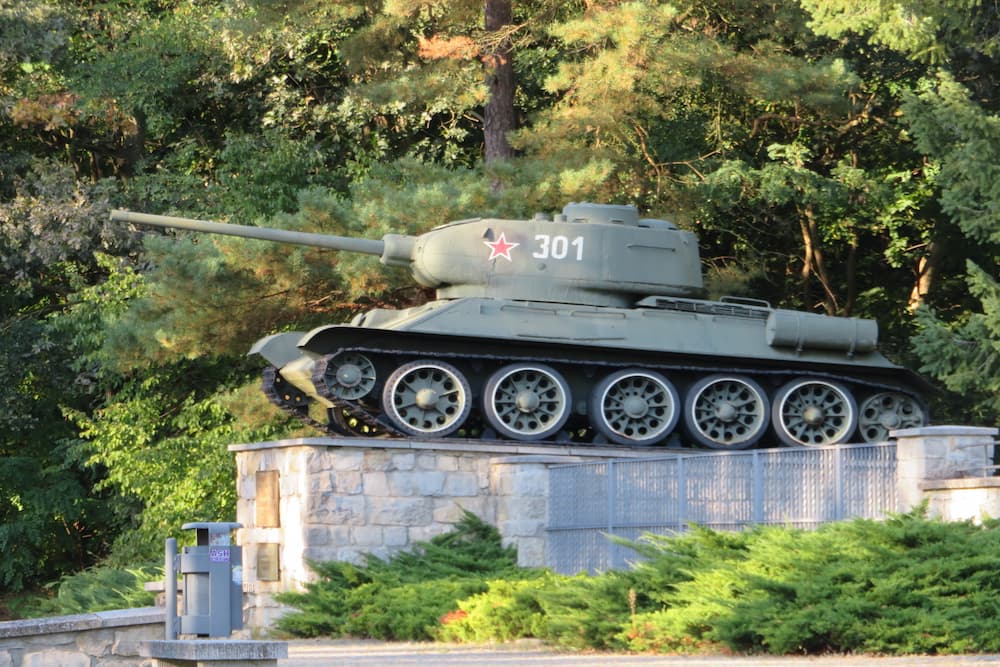 T-34/85 Tanks Soviet War Cemetery Baruth