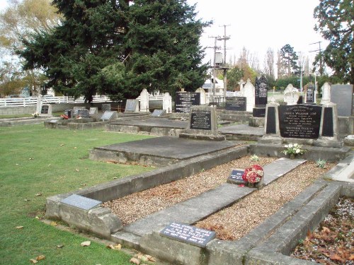 Oorlogsgraf van het Gemenebest Harewood Anglican Church Cemetery