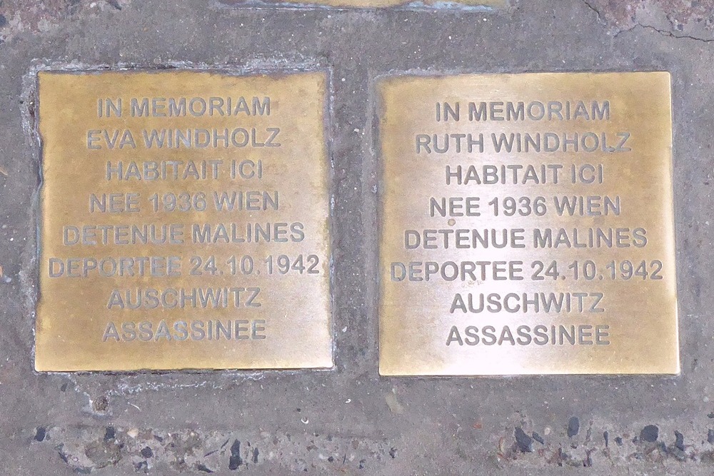 Stolpersteine Blaesstraat 12 #5