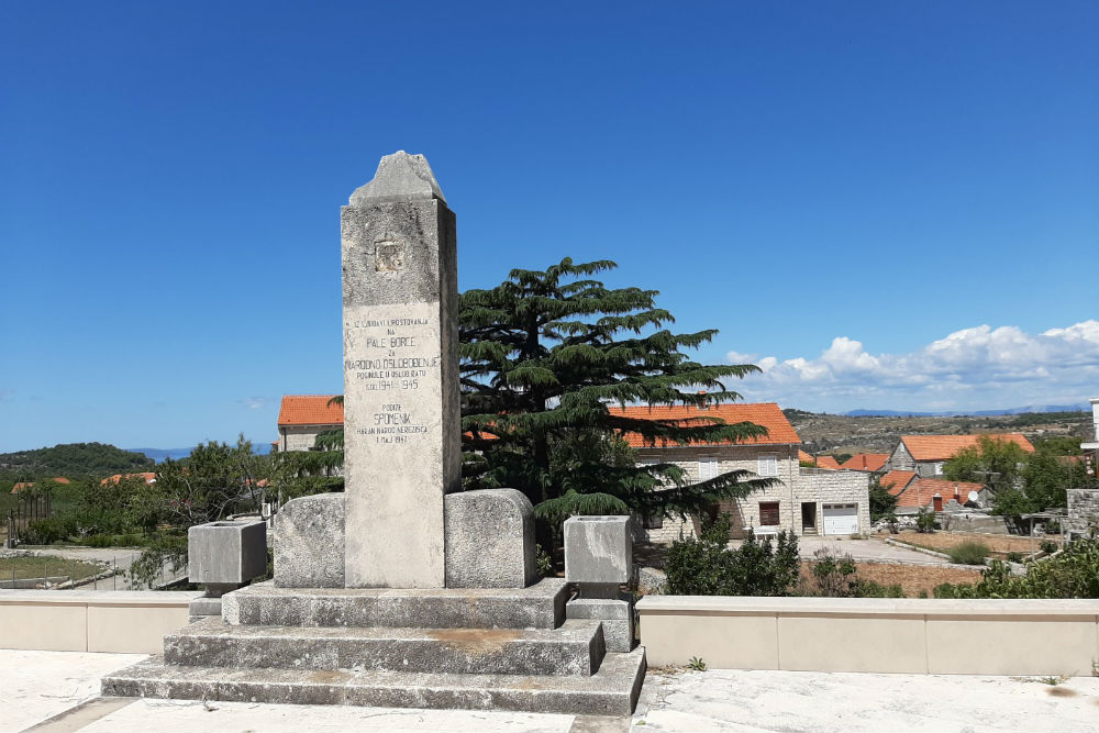 War Memorial Nezerisce
