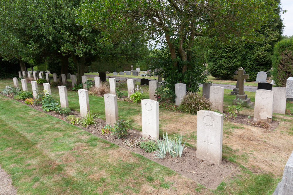 Commonwealth War Graves Buxton Cemetery #4