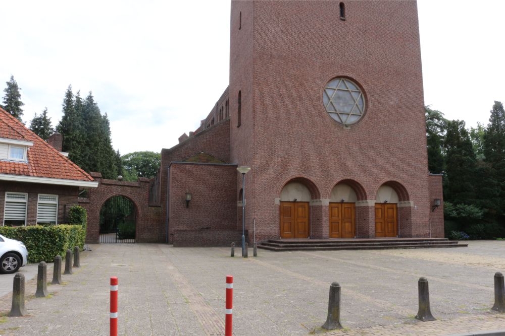 Nederlandse Oorlogsgraven Rooms Katholieke Begraafplaats Heilig Hart Vught