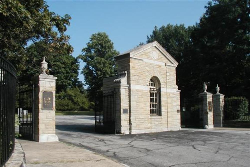 American War Graves Lake View Cemetery