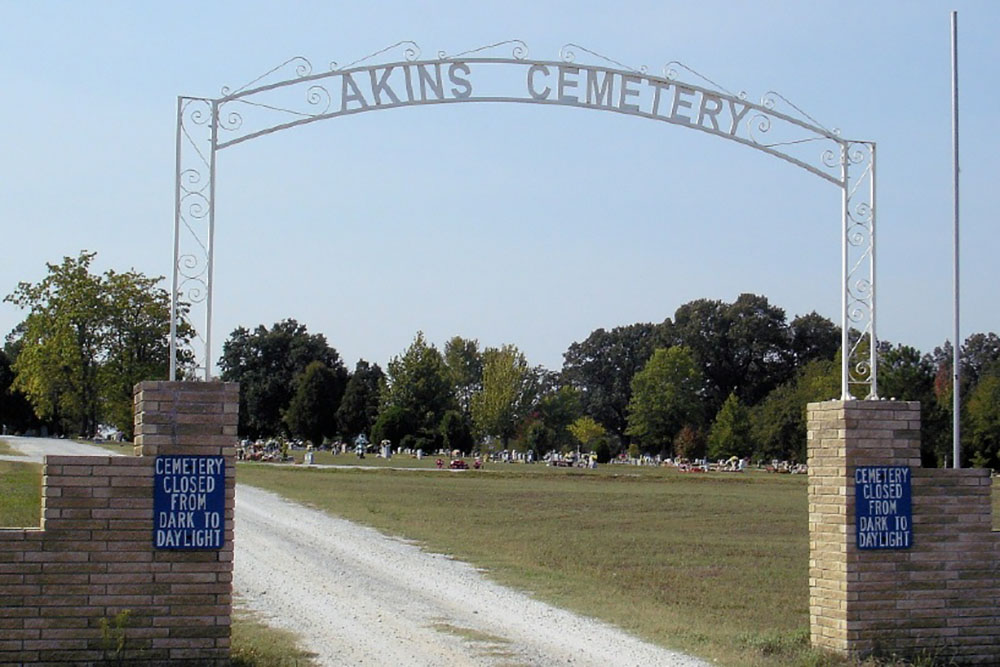 American War Graves Akins Cemetery