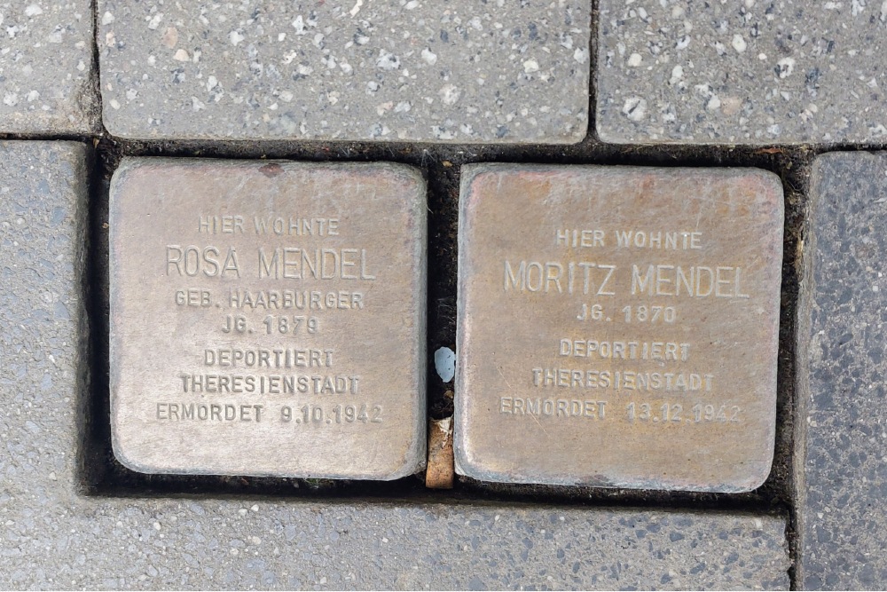 Stolpersteine Engersterstrae 8 #1