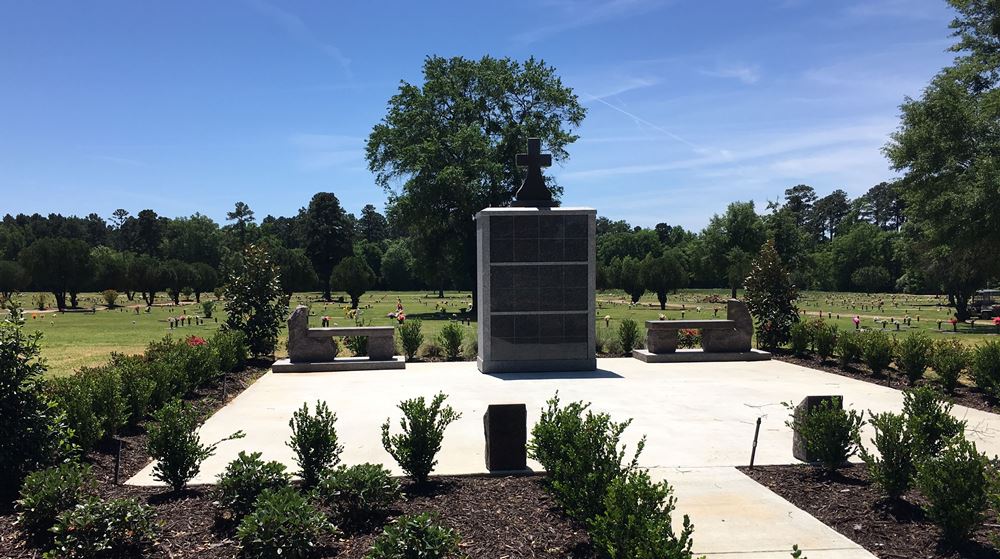 American War Graves Lincoln Memorial Park