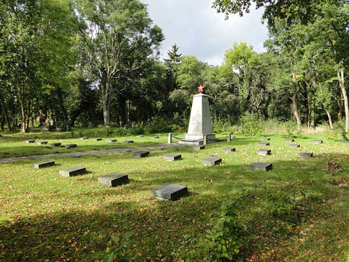 Sovjet Oorlogsbegraafplaats Grabow